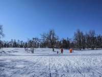 Havas kalandok az országban: itt az idő síelni, szánkózni, korcsolyázni!