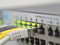 Minden iskolában lesz szupergyors internet 2016 végére